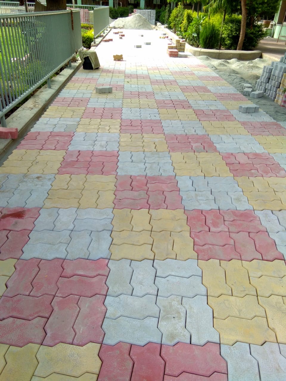 Unilock (Zig-Zag)1